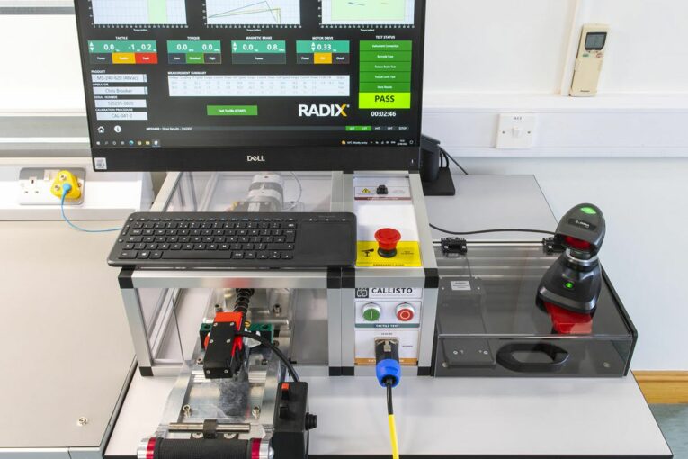 Improving the performance of Traffic Light Tactile Indicators