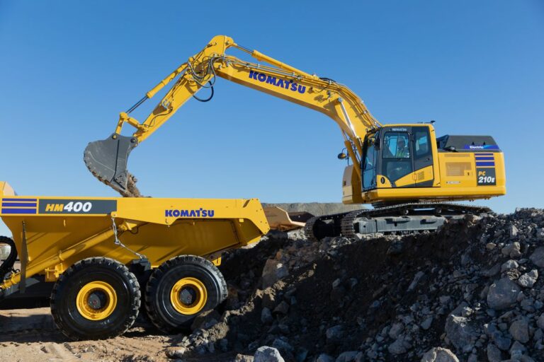 Komatsu will showcase Electric Machinery and Battery Technology at Conexpo