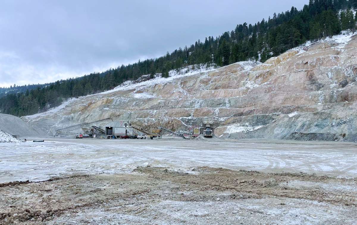 Lafarge Canada acquires Westridge Quarries in Western Canada