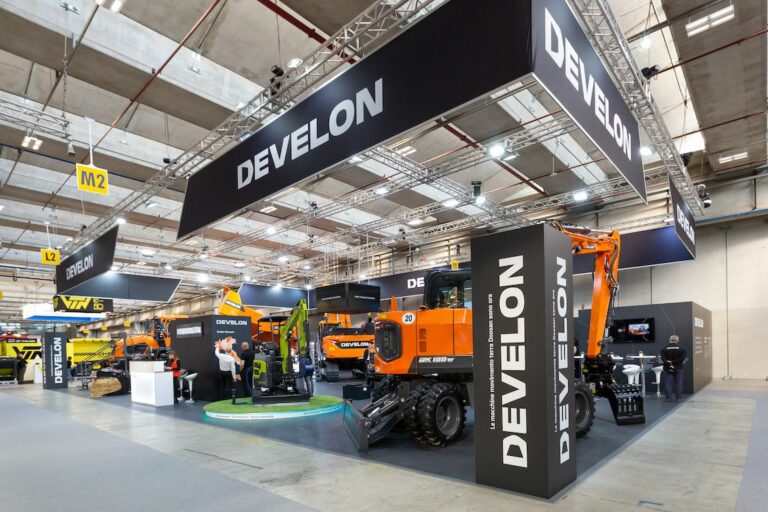 New DEVELON brand showcased ‘Powered by Innovation’ at SaMoTer