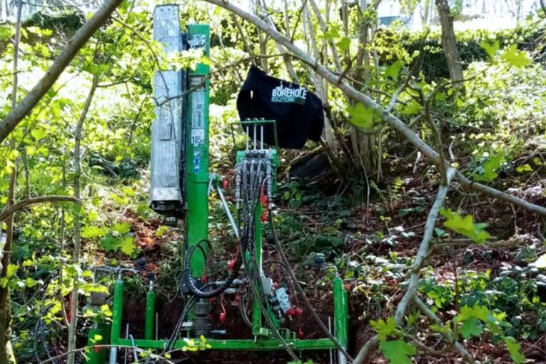 Environmentally considerate Geotechnical Survey Drilling with Window Sampling