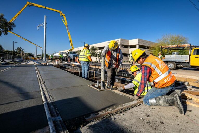 Fibre-reinforced Concrete speeds up Metro Phoenix Light Rail Extension Construction