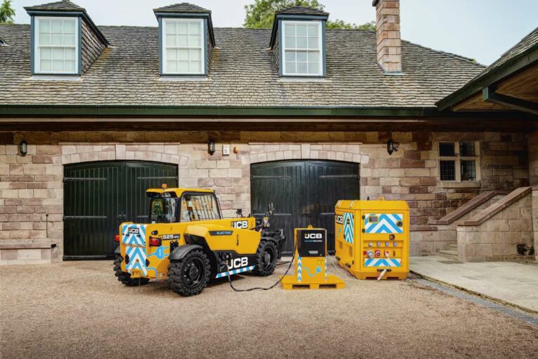 JCB expands Electric Powerpack range
