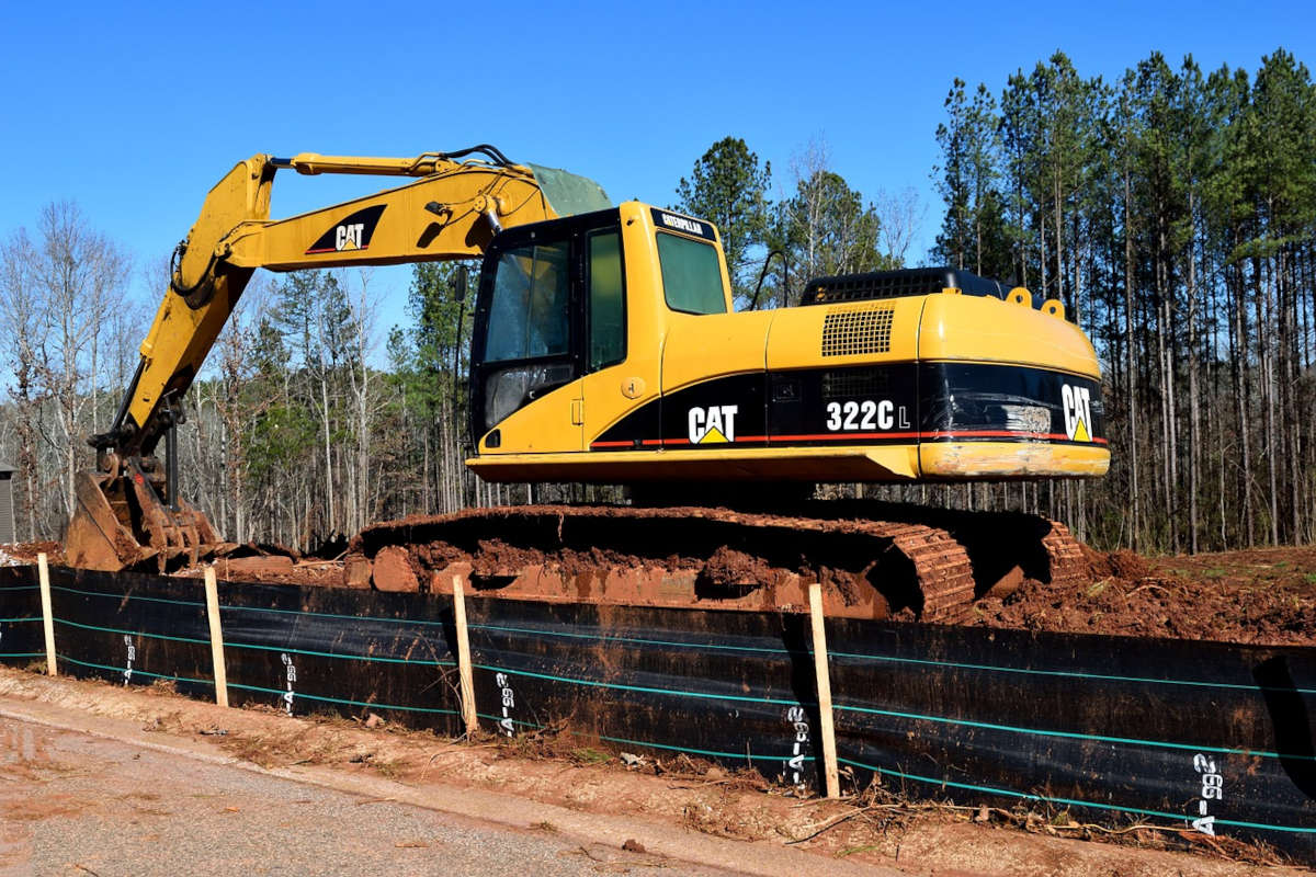 Excavators: The Backbone Of Modern Road Construction Projects