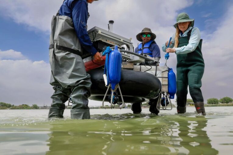 Mapping Underwater Terrain with Autonomous Boats