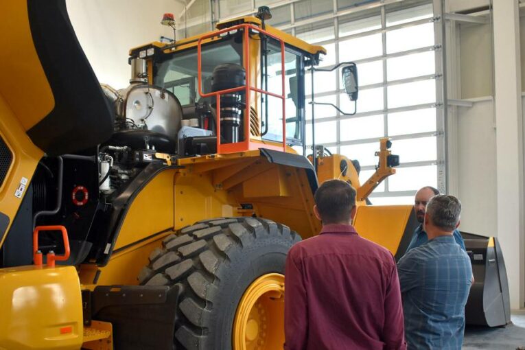 VolvoCE opens Technical Training Center in Pennsylvania