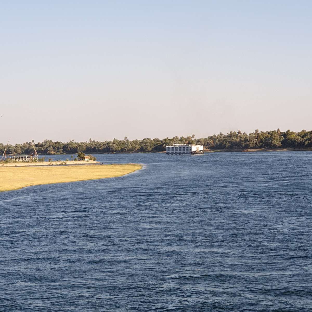 Самая большая река в египте. Асуан Египет.