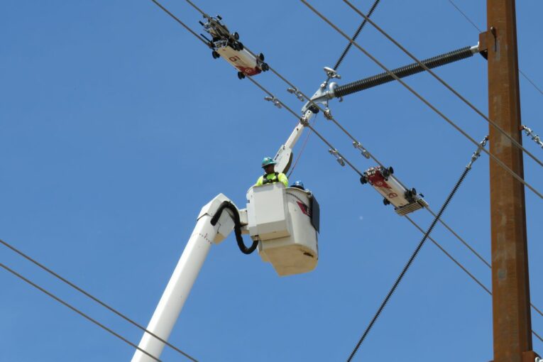 Robotic first with Powerline installation of PLP Conductor Spacers and Bird Diverters