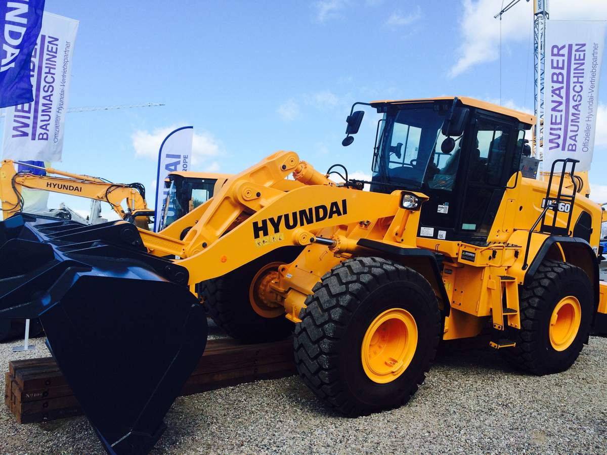 Evolution of the Wheel Loader - From Modified Tractors to Technological Titans