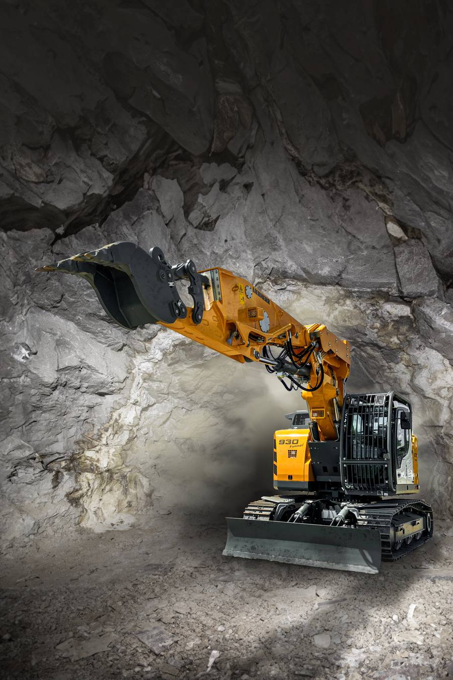 Liebherr launches R 930 Tunnel Crawler Excavator