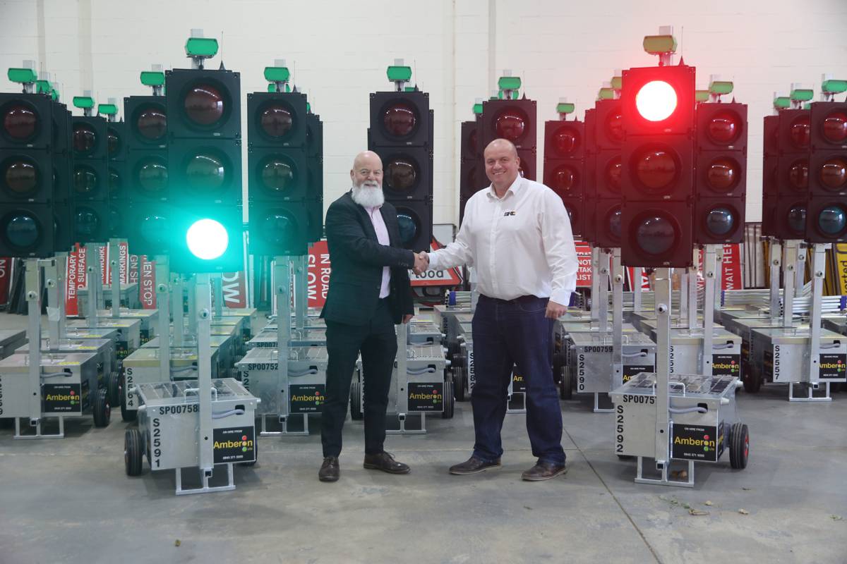 Core Highways invests £1m for 237 SRL portable traffic light systems
