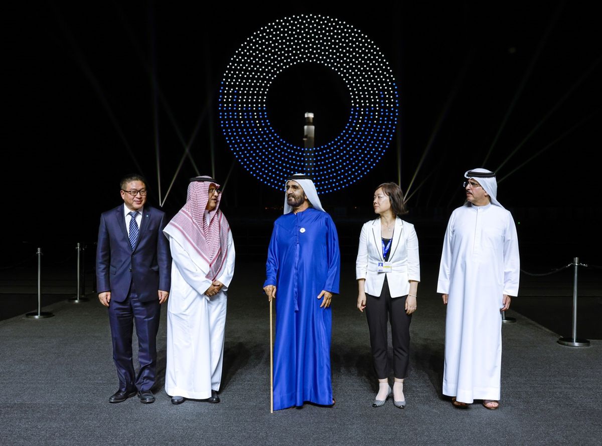 His Highness Sheikh Mohammed bin Rashid Al Maktoum, Vice President and Prime Minister of the UAE and Ruler of Dubai, has inaugurated the largest concentrated solar power (CSP) project in the world, within the 4th phase of the Mohammed bin Rashid Al Maktoum Solar Park in Dubai. His Highness Sheikh Mohammed bin Rashid Al Maktoum said: “The UAE has a clear vision to transform itself into one of the world's most sustainable nations. Our journey towards sustainability is comprehensive, encompassing advanced clean energy projects across diverse renewable sources, and innovative solutions integrated into various spheres of the economy and society. The Mohammed bin Rashid Al Maktoum Solar Park is at the heart of Dubai and the UAE’s commitment to create a world-class infrastructure for sustainability and a robust foundation for building an environmentally friendly future.” The 950-megawatt (MW) fourth phase covers an area of 44 square kilometres. It uses 3 hybrid technologies: 600MW from a parabolic basin complex, 100MW from the CSP tower, and 250MW from photovoltaic solar panels. Built at an investment of AED15.78 billion, using the independent power producer (IPP) model, the project features the tallest solar tower in the world, at 263.126 metres, and the largest thermal energy storage capacity with a capacity of 5,907 megawatt hours (MWh), according to Guinness World Records. The project features 70,000 heliostats that track the sun’s movement. His Excellency Saeed Mohammed Al Tayer, MD & CEO of Dubai Electricity and Water Authority (DEWA), explained that the project will provide approximately 320,000 residences with clean and sustainable energy. It will reduce carbon emissions by about 1.6 million tonnes annually, enhancing Dubai’s position as a leading global hub in clean, renewable energy and climate action. Al Tayer commended the efforts of DEWA’s partners in implementing this pioneering project according to the highest international standards and using the most advanced technologies. A consortium led by DEWA and Saudi Arabia’s ACWA Power established Noor Energy 1 as a project company to design, build, and operate the fourth phase of the Mohammed bin Rashid Al Maktoum Solar Park. DEWA holds a 51% stake in the company, ACWA Power holds 25%, and the Chinese Silk Road Fund owns 24%.