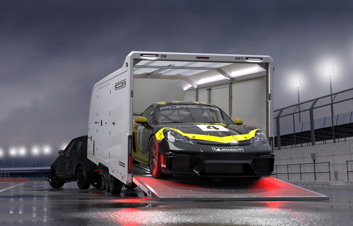 Getting on track with Brian James Trailers' advanced RT7