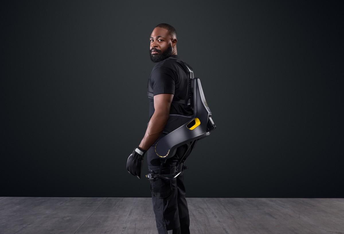 Meet the German Bionic e-exoskeleton Apogee+ Power Suit