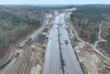 Demolition of M25 Motorway Bridge completed ahead of schedule