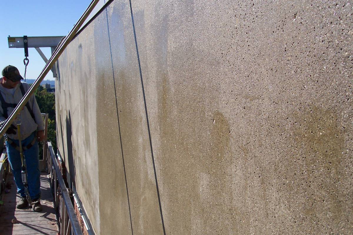 New 100 percent Silane Penetrating Water Repellent protects Concrete Surfaces