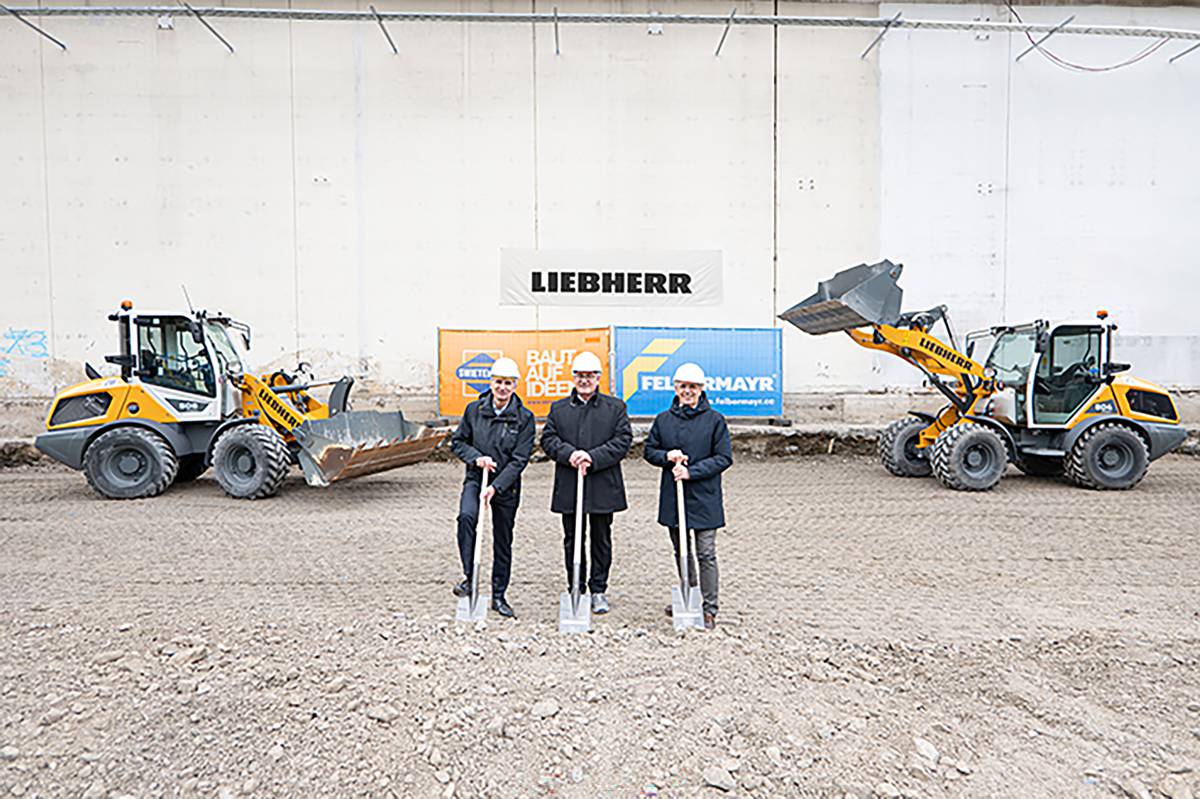 Liebherr opens New State-of-the-art Paint Shop at Bischofshofen Loader Plant