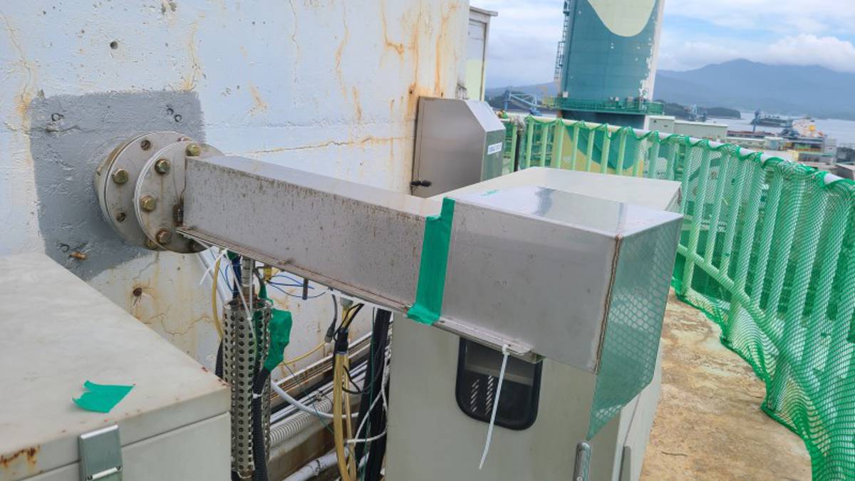 Credit: Korea Institute of Machinery and Materials (KIMM) Equipment installed at a demonstration site (a thermal power plant in Korea) and carrying out continuous measurement