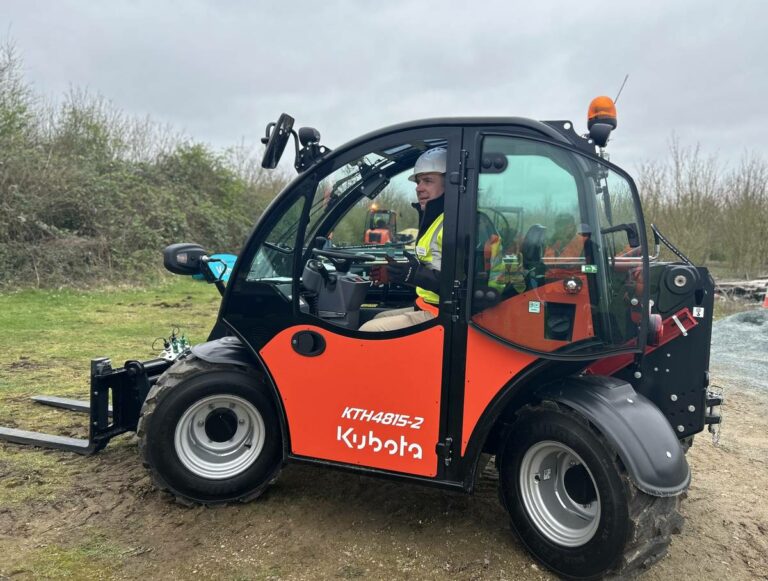 Kubota introduces new Compact Telehandler to expands Materials Handling range