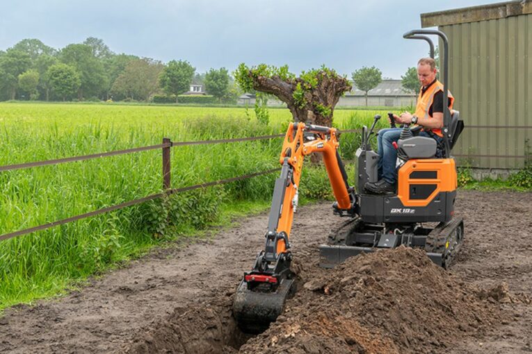 Develon releases High Performance DX10Z-7 Mini-Excavator