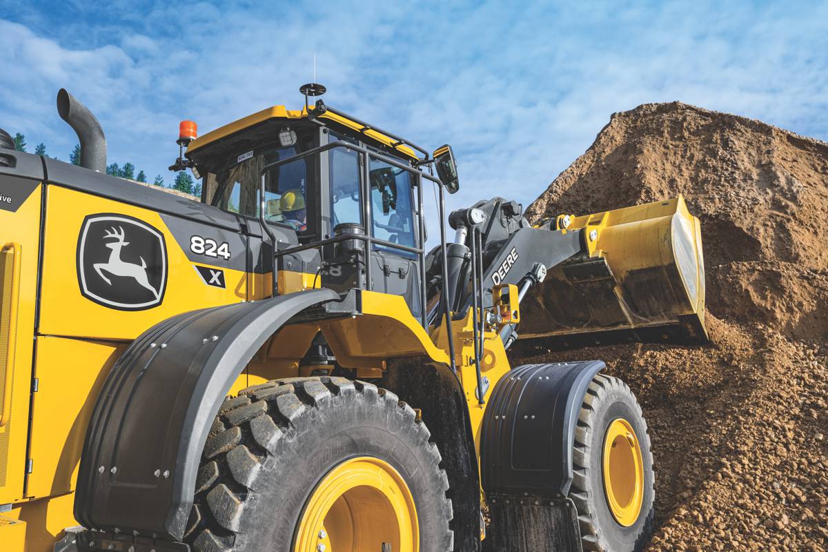 John Deere E-Drive Loaders expanded with the 744 and 824 X-Tier Models