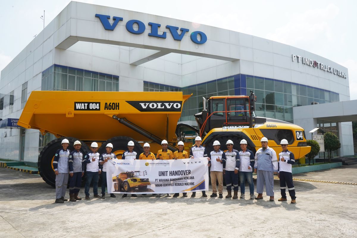 Certified Rebuild VolvoCE A60H Hauler starts work in Indonesia