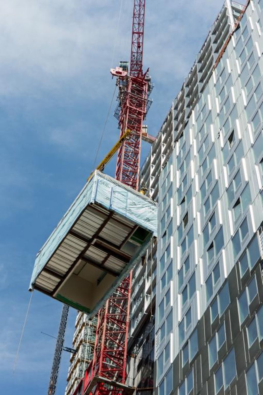 Replacing Steel Floors with 3D Printed Sustainable Floor Panels