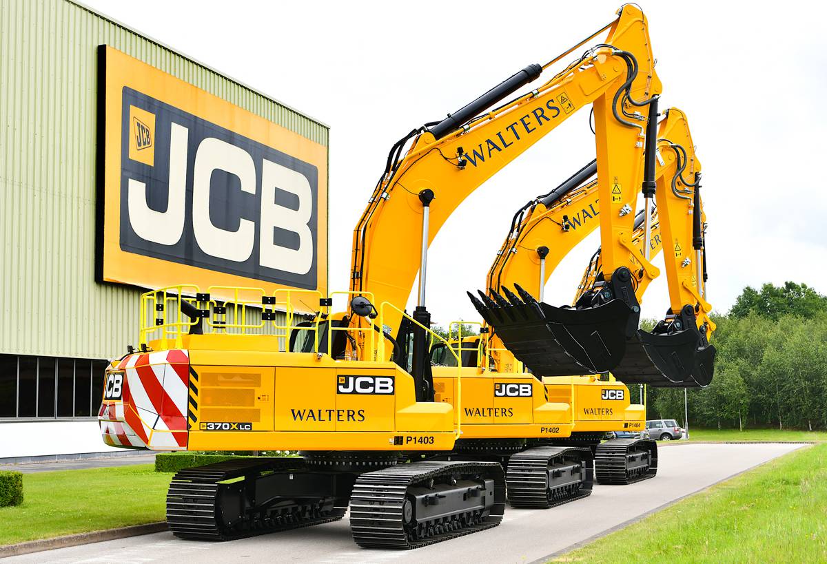 Walters Group the first to order the new JCB 370X Excavator