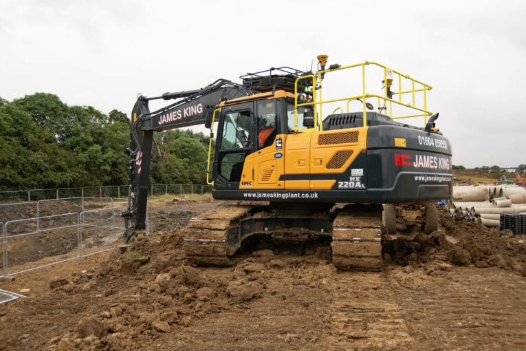 James King Plant expands with new Hyundai Excavator Fleet