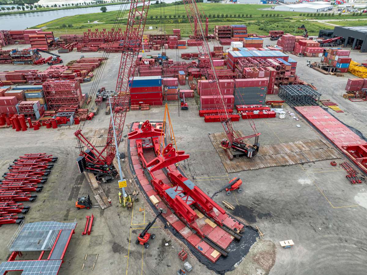 Mammoth Crane Revolutionises Heavy Lifting in Energy and Infrastructure