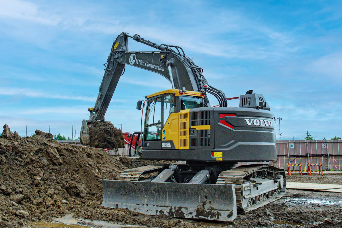 VolvoCE ECR355EL Excavator Powers New Horizons for Miwa Construction in Japan