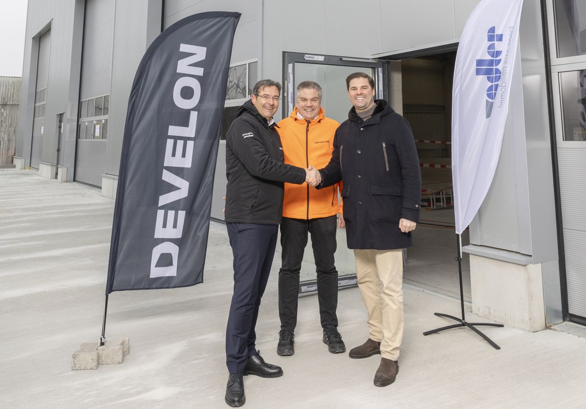 DEVELON Celebrates Milestone in Germany with Unveiling of New Headquarters