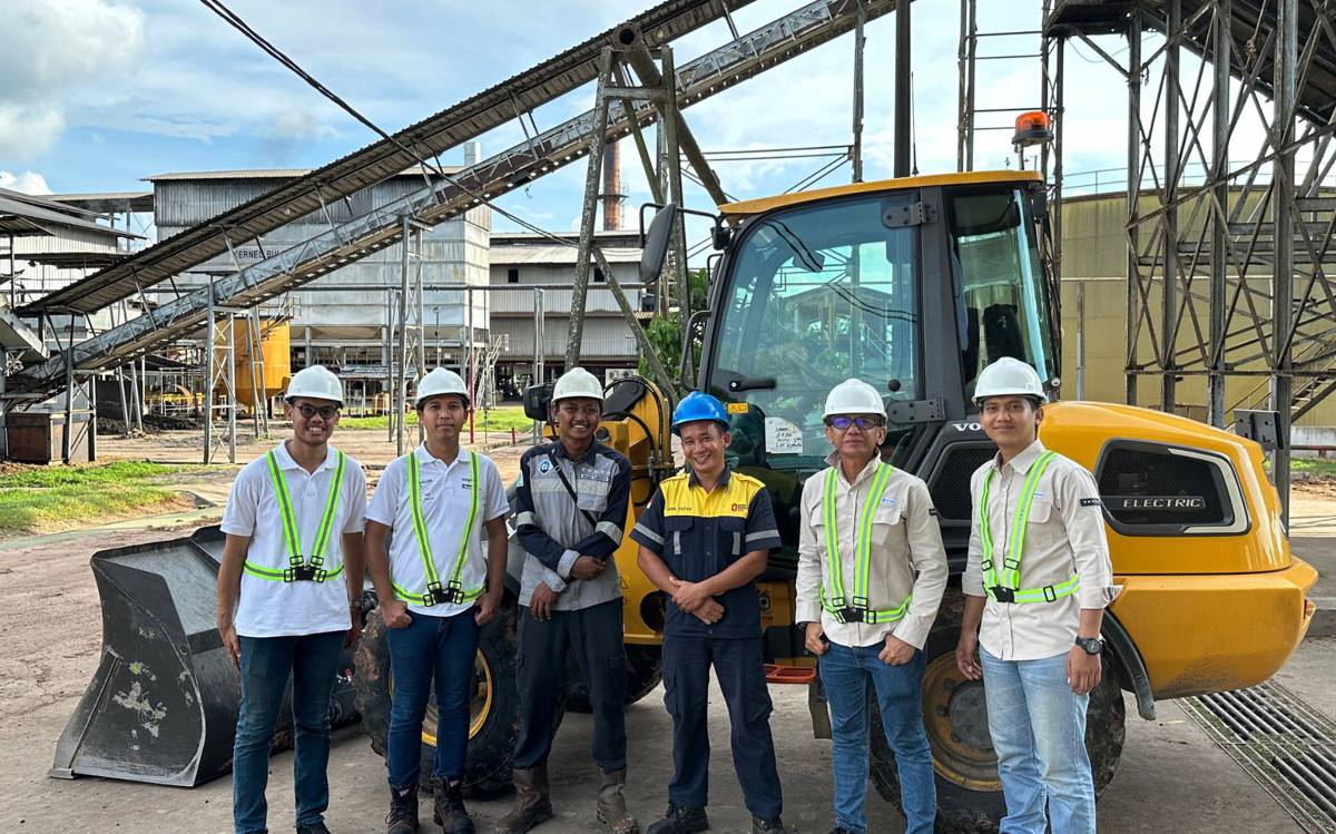 VolvoCE Makes Waves in Indonesia with L25 Electric Wheel Loader