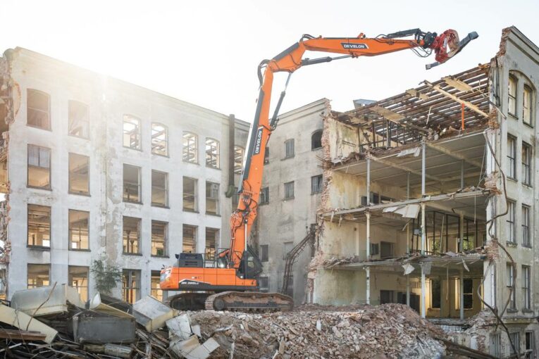The Rise of Develon Demolition Machines in the Czech Republic