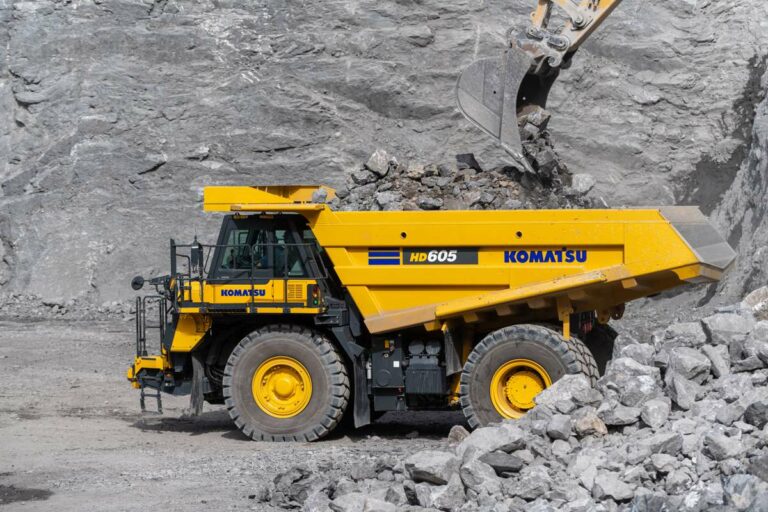 Komatsu Unleashes the HD605-10 Dump Truck at bauma