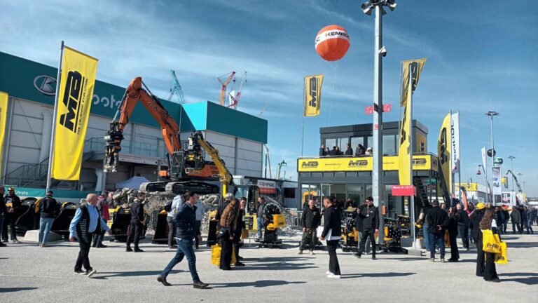 MB Crusher Pulverizes the Competition With bauma Debut