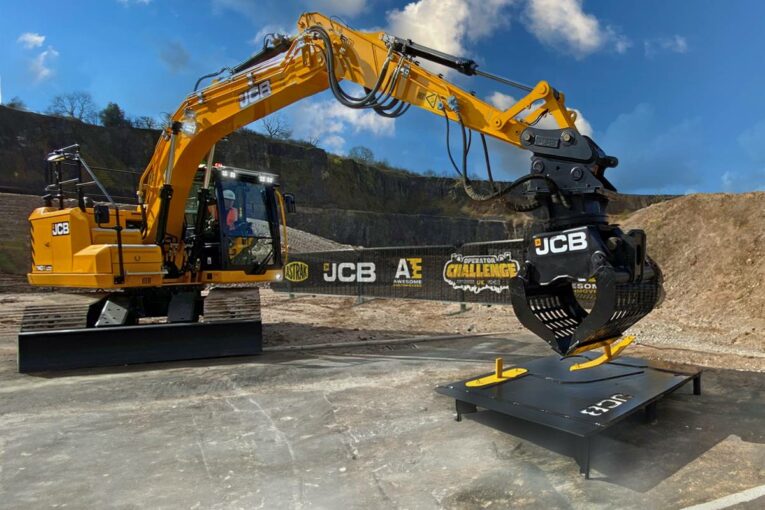 JCB Powering Up the Operator Challenge at PlantWorx 2025