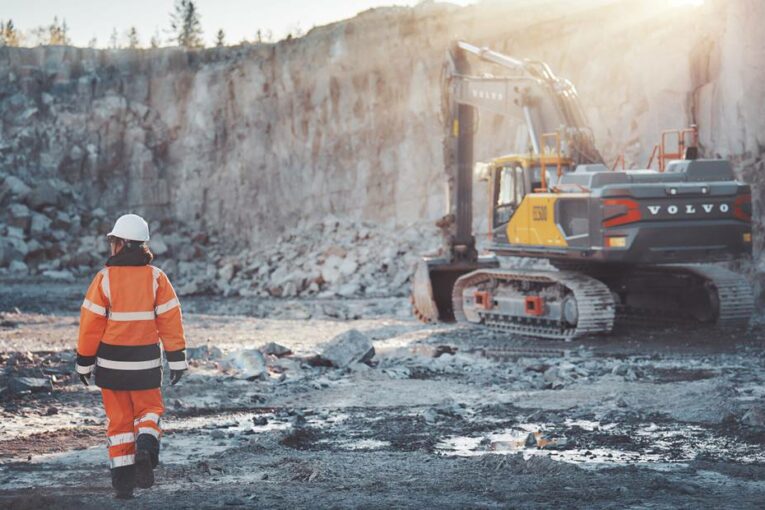 VolvoCE Doubles Down on North America with Global Production Revamp