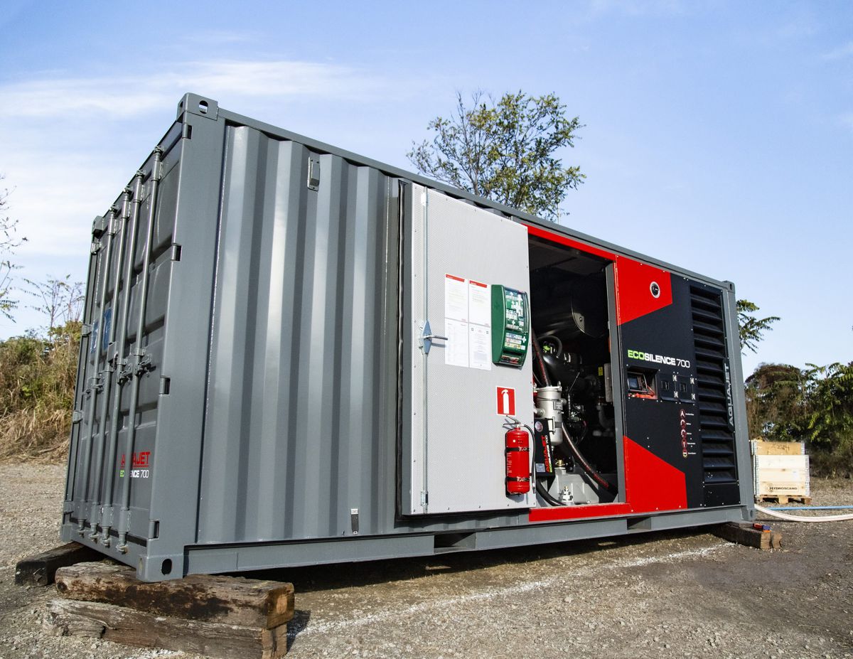 Today’s powerful high-pressure pumps operate as high as 40,000 psi to provide ample power and material removal speed in applications like road and bridge repair and concrete renovation.