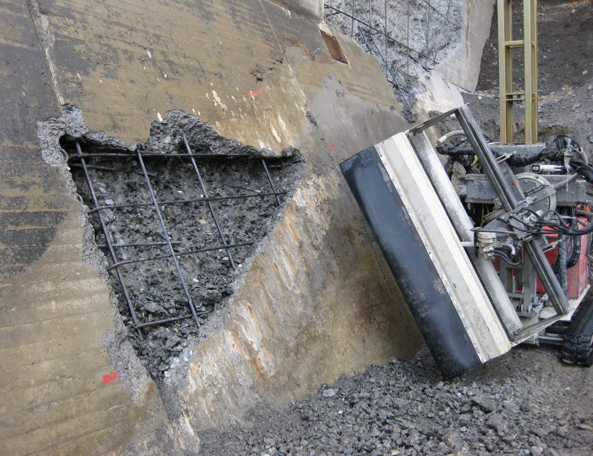 Manufacturers have conducted in-depth research and listened to customer feedback to incorporate never-before-seen capabilities into Hydrodemolition machines. Their systems feature settings to cut different shapes like circles, triangles and rhomboids.