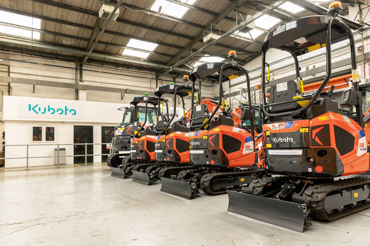 GAP Hire Solutions Powers Ahead in the UK with 723 New Kubota Excavators