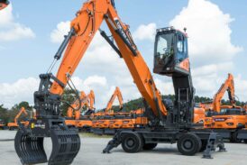 DEVELON Unveils Next-Generation DX270WMH-7 Material Handler