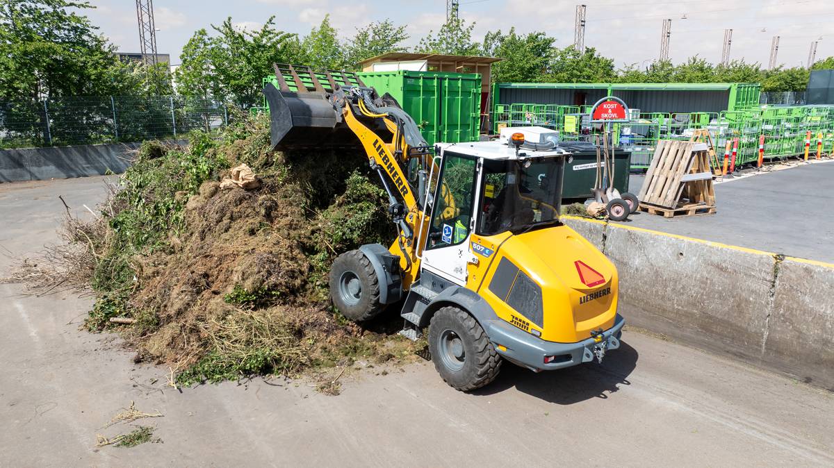 ARC Powering Ahead with Liebherr Electric Waste Handling Wheel Loaders