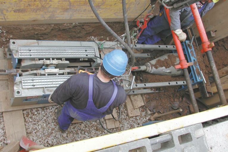 Pipebursting Technology Makes a Comeback in the UK with AMP8
