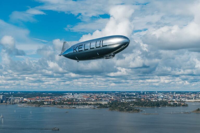 Airships Chart Helsinki’s Future with Geospatial Precision