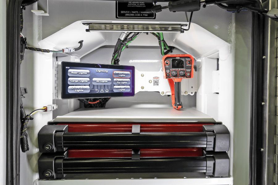 Summit Redefines Cranes with 829 Hydraulic Model and ASE Phase 5 Control System