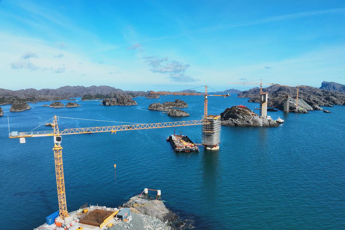Liebherr Cranes Conquer the Elements on Norway’s Ytre Steinsund Bridge Project