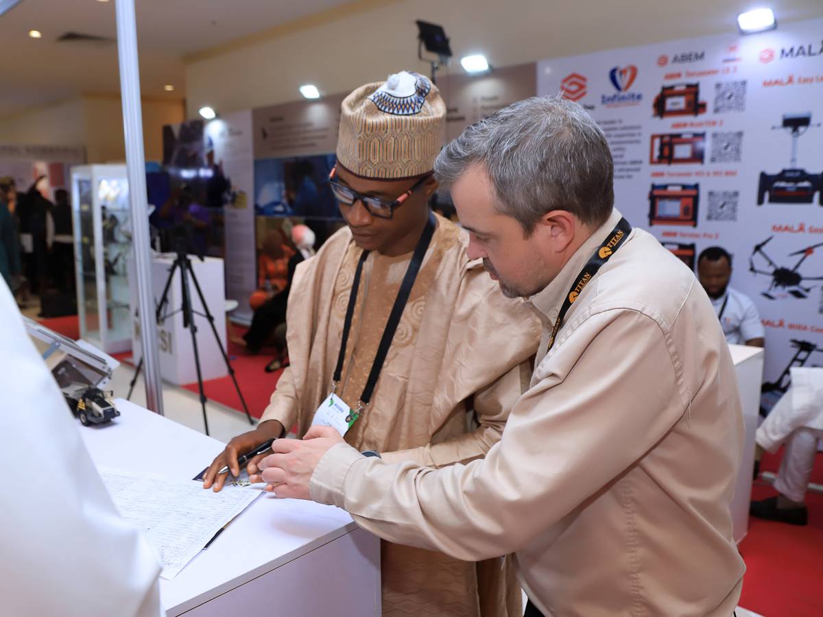 Rokbak Rugged ADT's Hauling Africa’s Toughest Projects