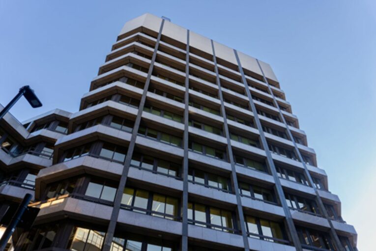 Live Retrofit in London Sets a New Benchmark for Sustainable HVAC Upgrades