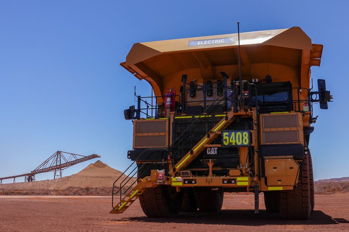 Cat Battery Electric Haul Trucks Begin Pilbara Testing with Rio Tinto and BHP